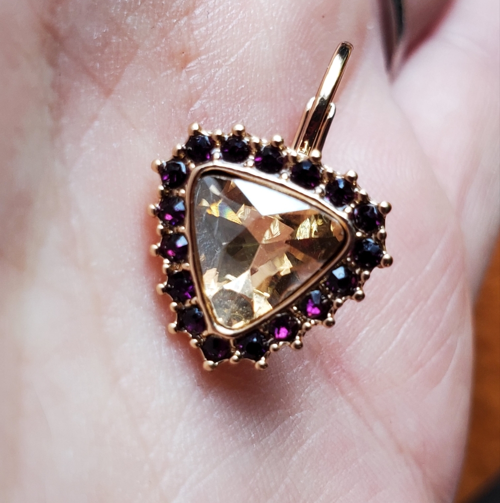 Banana Republic triangle faux topaz earrings surrounded by faux amethyst